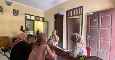 Membangun Desa Bersinar: Purwoyoso Bersih Narkoba melalui Sinergi BNN, Bhabinkamtibmas dan Mahasiswa PPP BNN Jateng UIN Walisongo Semarang